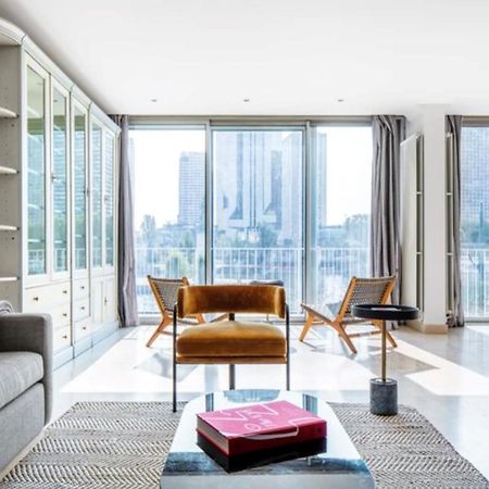 Bright 1Bedroom Apartment Centrally Located With Most Beautiful Views From Seine At 10 Minutes Walking From Beaugrenelle Shopping Mall And Eiffel Tower Париж Экстерьер фото