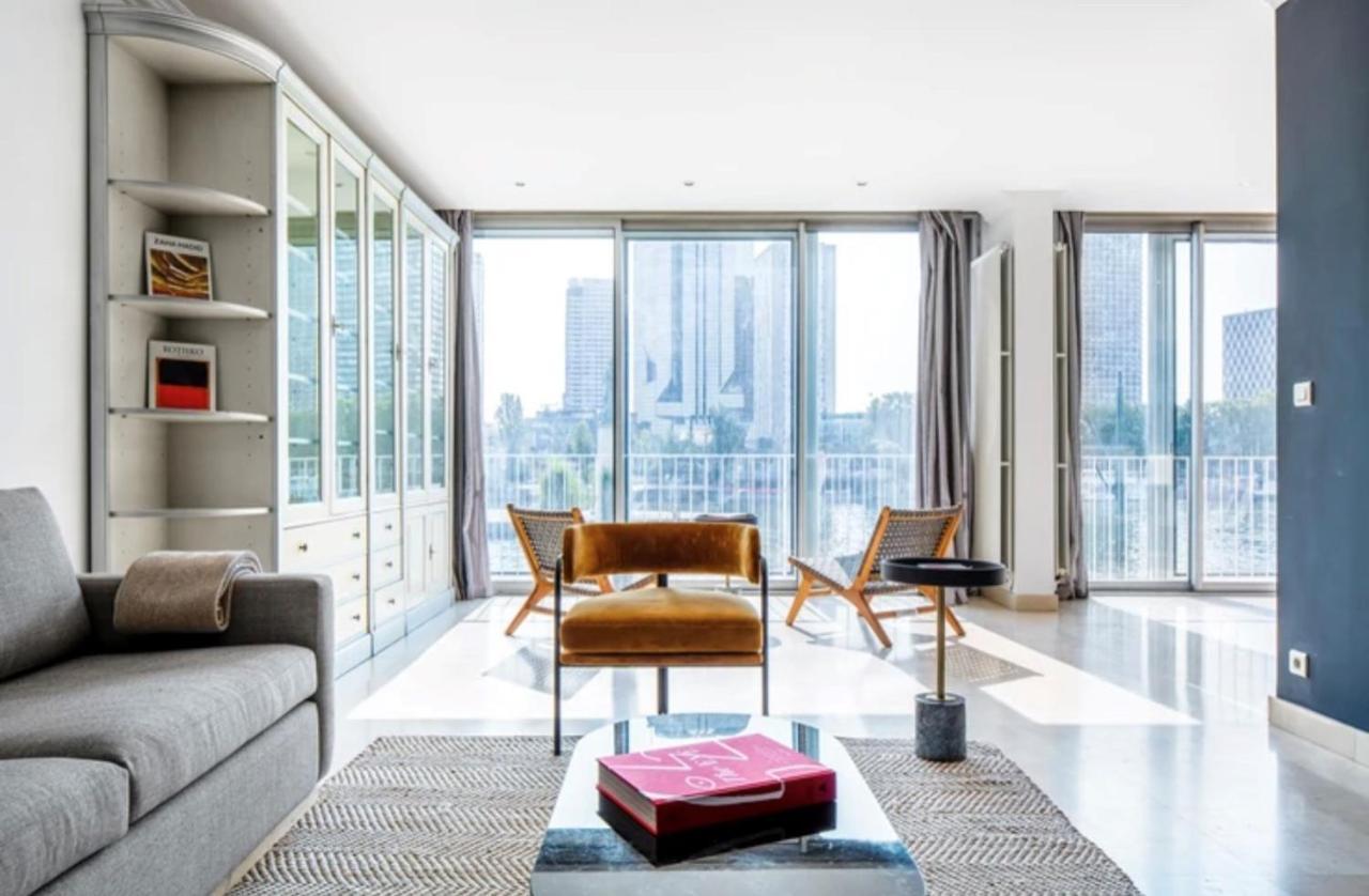 Bright 1Bedroom Apartment Centrally Located With Most Beautiful Views From Seine At 10 Minutes Walking From Beaugrenelle Shopping Mall And Eiffel Tower Париж Экстерьер фото